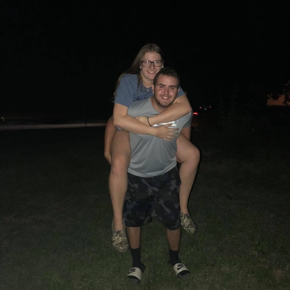 Meet your Posher, Grant - Picture 1 of 1